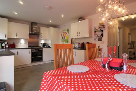 7 Arnold Rise, Biggleswade, SG18 8UF