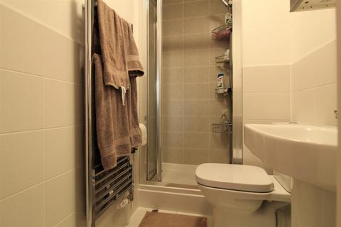 7 Arnold Rise, Biggleswade, SG18 8UF