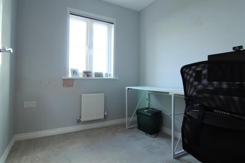 7 Arnold Rise, Biggleswade, SG18 8UF