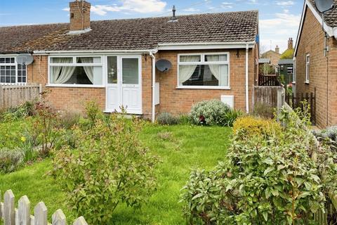 2 bedroom semi-detached bungalow for sale, Lloyds Avenue, Kessingland, Lowestoft, Suffolk, NR33