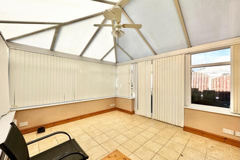 9 Beeston Square, Barnsley, S71 3DW