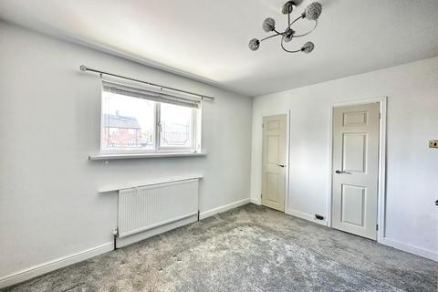 9 Beeston Square, Barnsley, S71 3DW