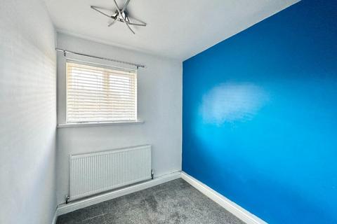 9 Beeston Square, Barnsley, S71 3DW