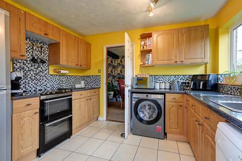 3 bedroom detached house for sale, Bradwell