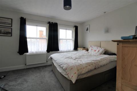11 Brook End, Potton, Sandy, SG19 2QS