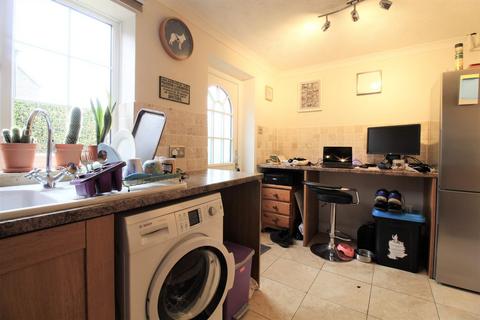11 Brook End, Potton, Sandy, SG19 2QS