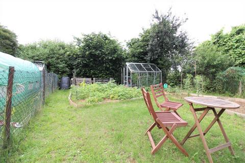8 Downside Gardens, Potton, Sandy, SG19 2RE