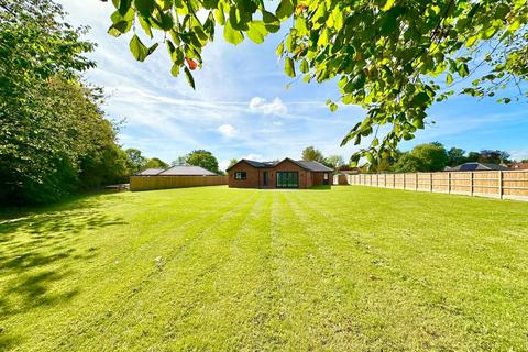 4 bedroom detached bungalow for sale, Fleggburgh NR29