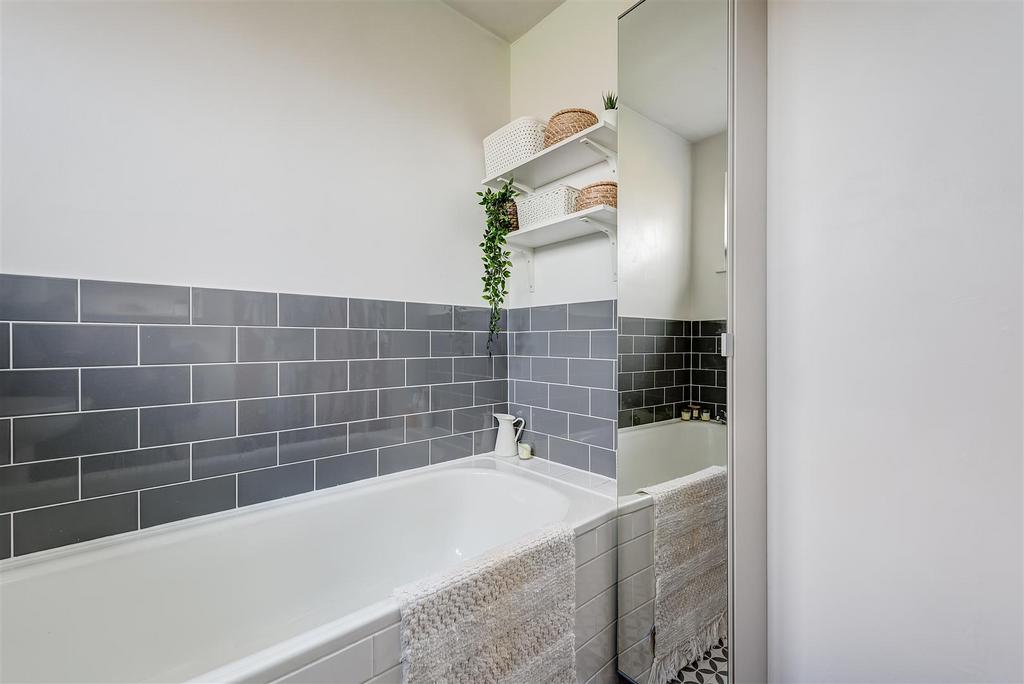 57 Burnaby Green(Interior)(21of23).jpg