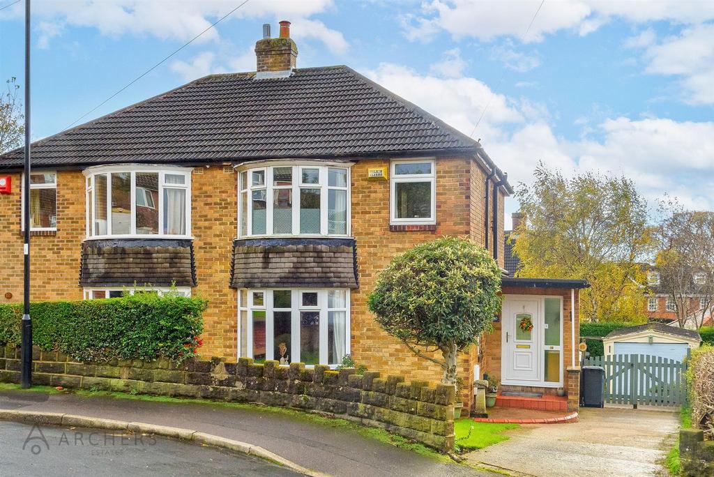 Hallgate Road, Crosspool, Sheffield 3 bed semidetached house for sale