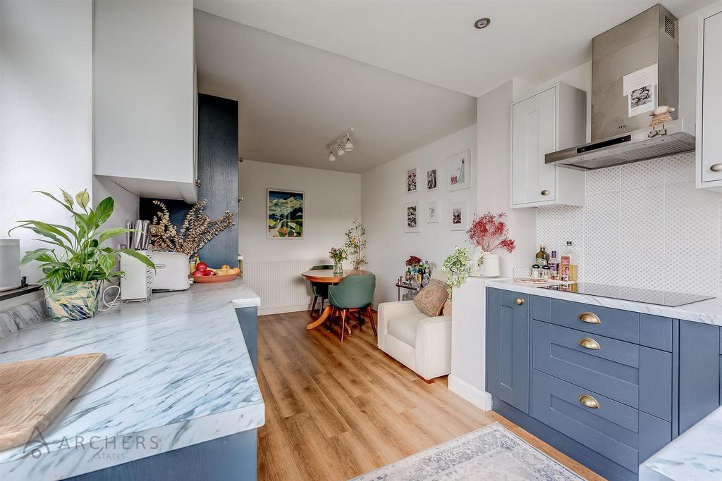 10 Hallgate Road(Interior)(9of27).jpg