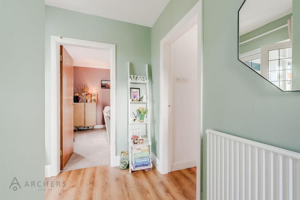 10 Hallgate Road(Interior)(10of27).jpg