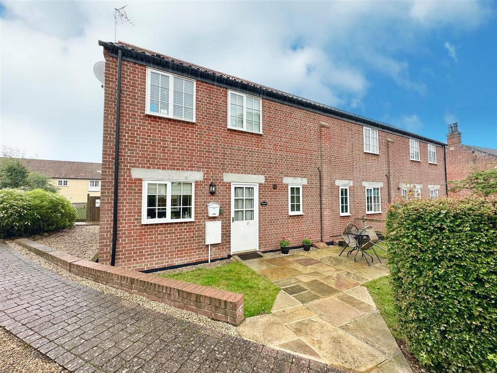 The Staithe, Stalham 2 bed apartment for sale £150,000