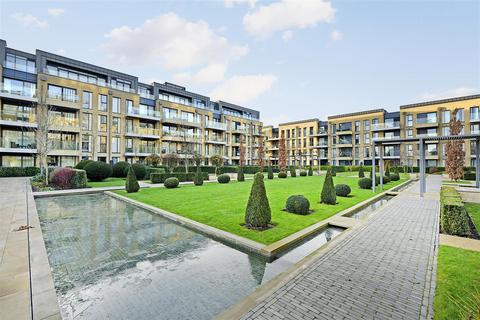 2 bedroom flat to rent, Ravensbourne Apartments, 5 Central Avenue, Riverside SW6