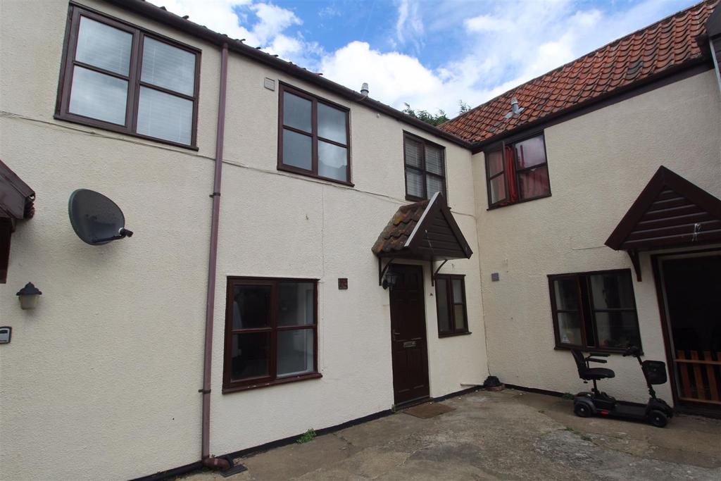 GorlestononSea 1 bed flat £67,000