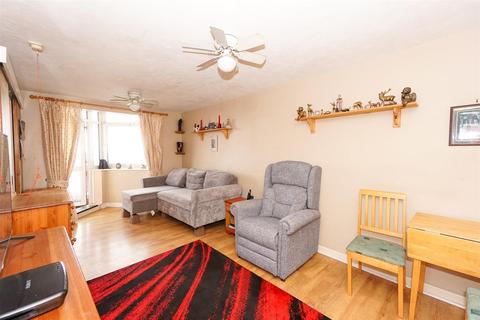 1 bedroom retirement property for sale, Verulam Place, St. Leonards-On-Sea