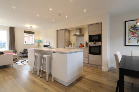 24 Bawlins, St Neots, PE19 6GD