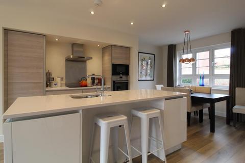 24 Bawlins, St Neots, PE19 6GD