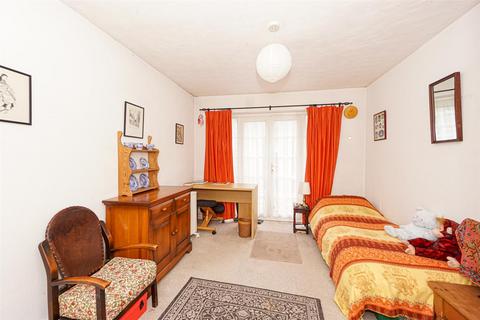 2 bedroom terraced house for sale, Twyford Crescent, St. Leonards-On-Sea