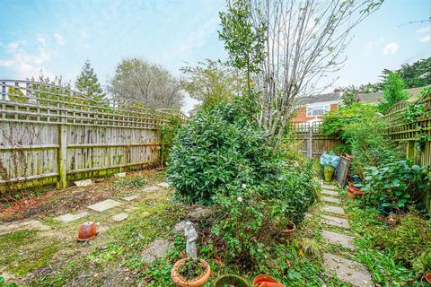 2 bedroom terraced house for sale, Twyford Crescent, St. Leonards-On-Sea