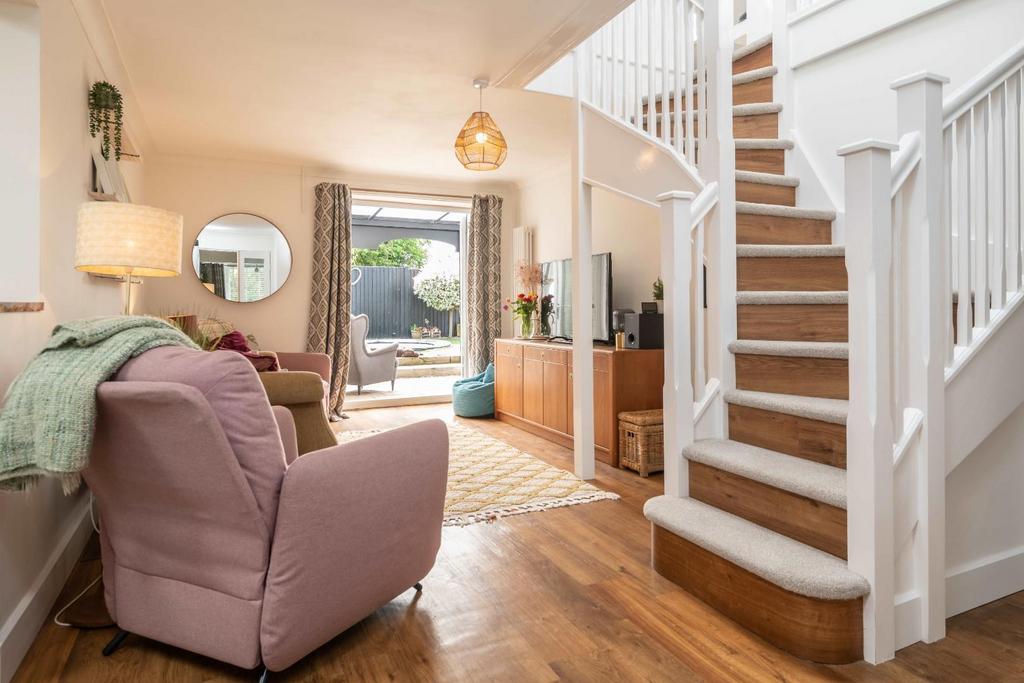 Latcham Dowling 32 Layton Crescent Brampton MATTHE