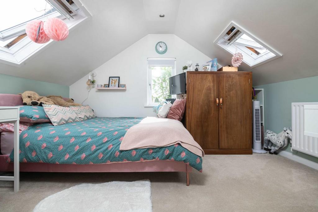 Latcham Dowling 32 Layton Crescent Brampton MATTHE