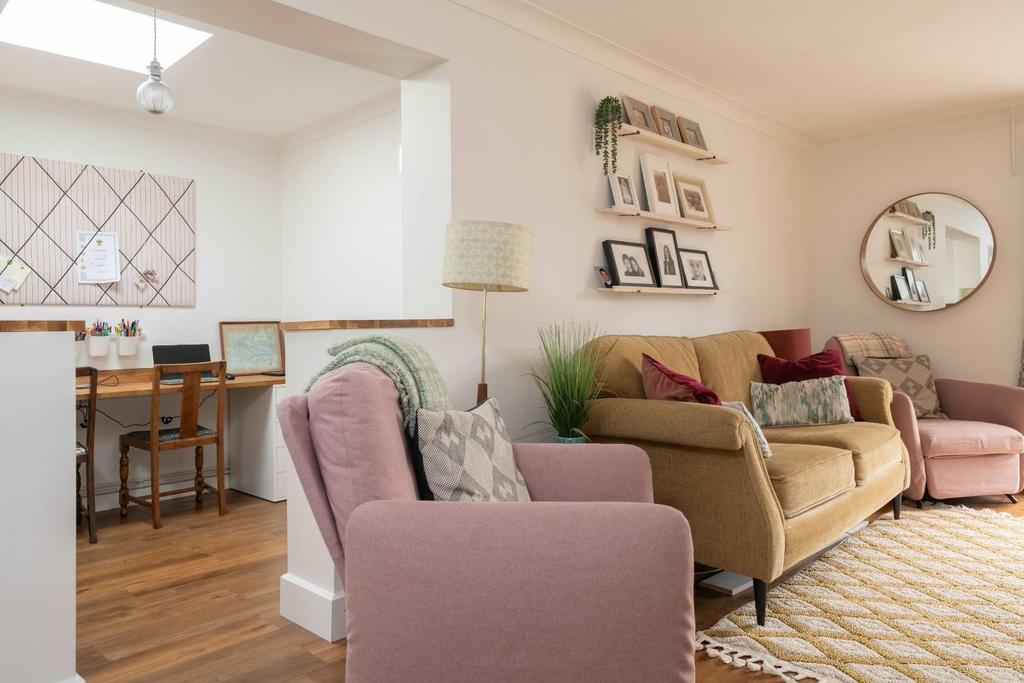 Latcham Dowling 32 Layton Crescent Brampton MATTHE