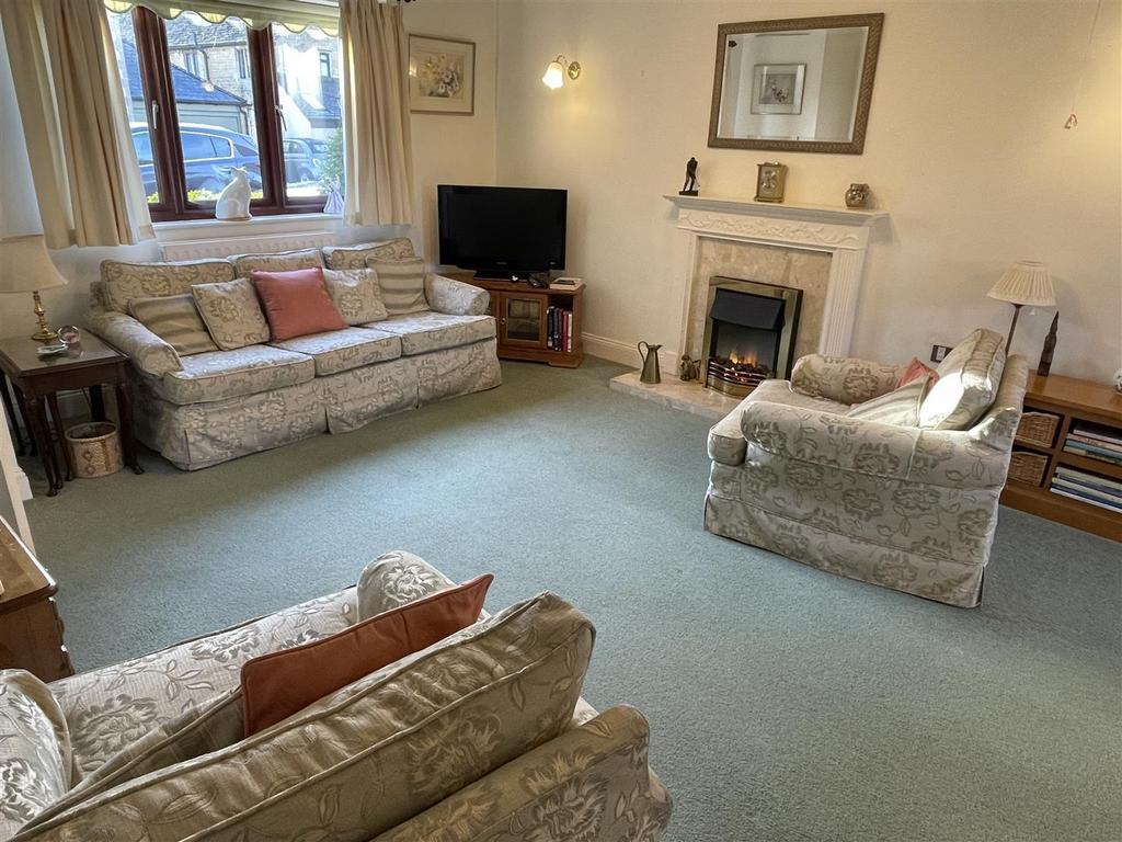 Sitting Room.JPG