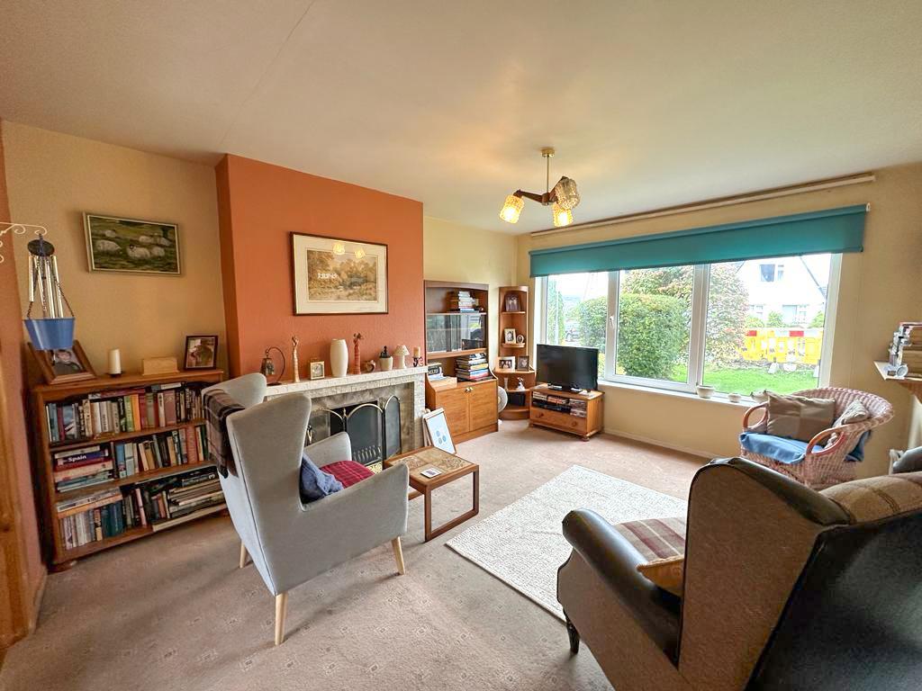 Elm View, Steeton, Keighley 3 bed semidetached house for sale £235,000