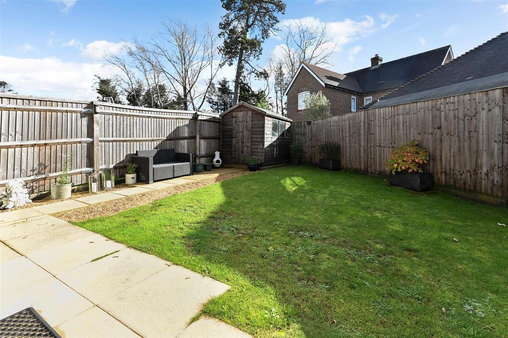 Nightingale Lane, Barnham 3 bed end of terrace house for sale £389,000