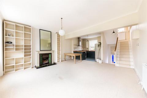 2 bedroom flat to rent, Falkland Road