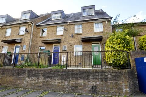 3 bedroom townhouse for sale - Wine Close, London