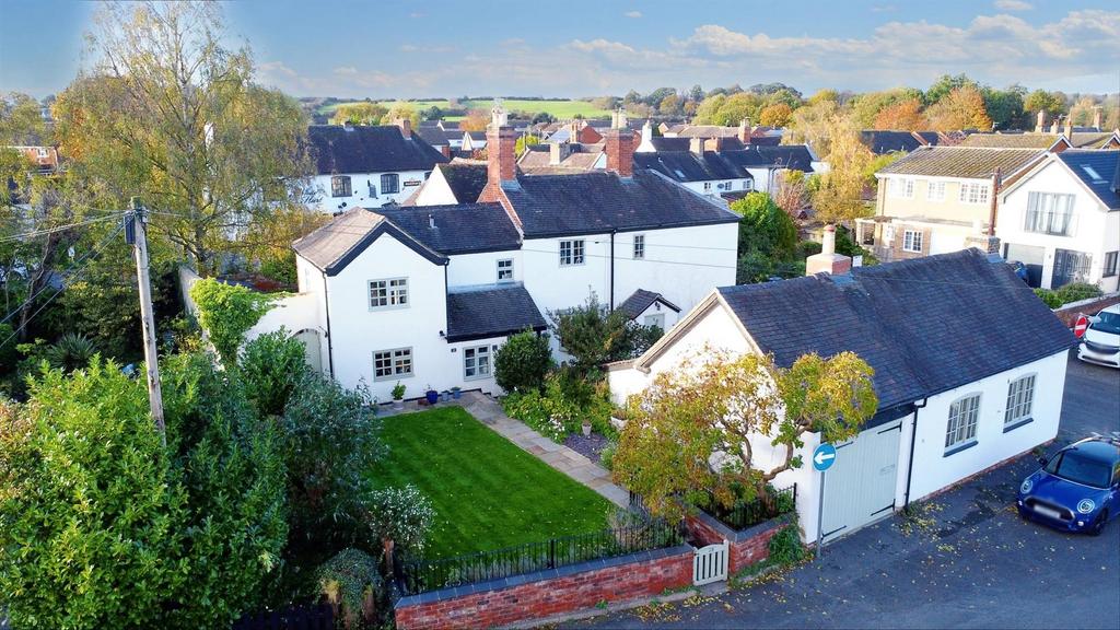 The Green, AstonOnTrent 3 bed character property for sale £550,000