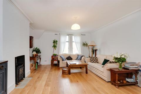 4 bedroom flat for sale, Parliament Hill