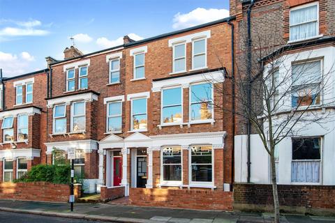 14 Agincourt Road, London, NW3 2PD
