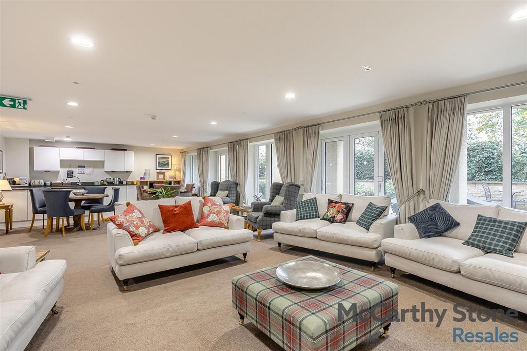 8669042-interior39.jpg