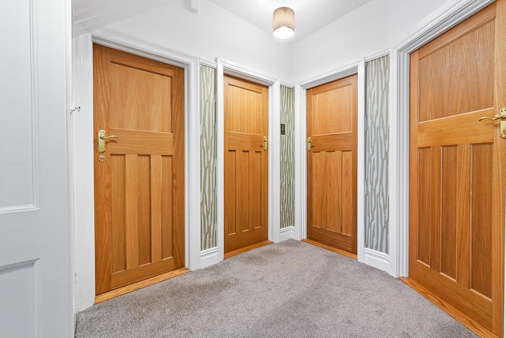 16 Kings Avenue -13.jpg