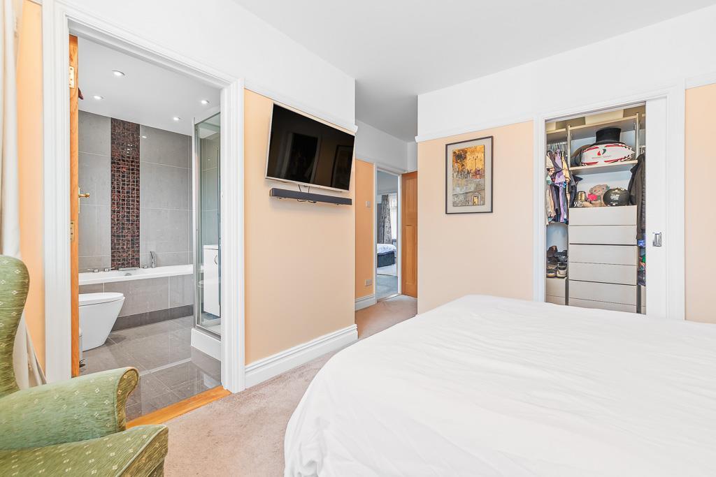 16 Kings Avenue -16.jpg