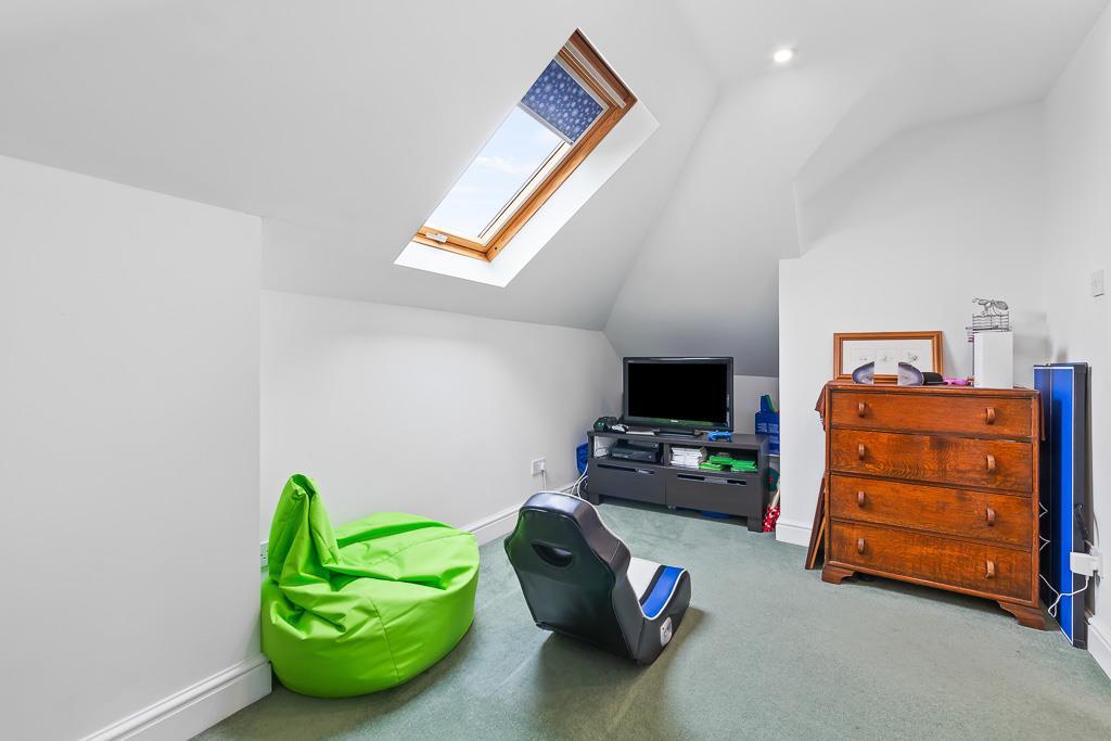 16 Kings Avenue -26.jpg