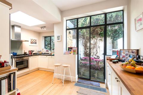11 Reeds Place, London, NW1 9NA