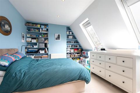 11 Reeds Place, London, NW1 9NA