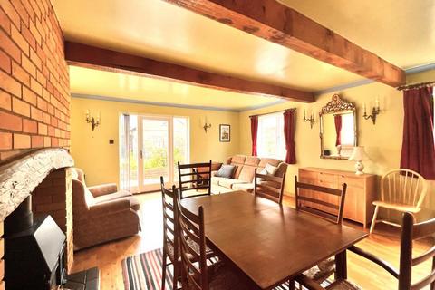 Munkmans, 6 Brook End, Potton, Sandy, SG19 2QS