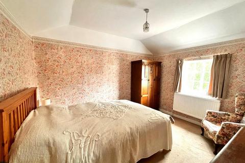 Munkmans, 6 Brook End, Potton, Sandy, SG19 2QS