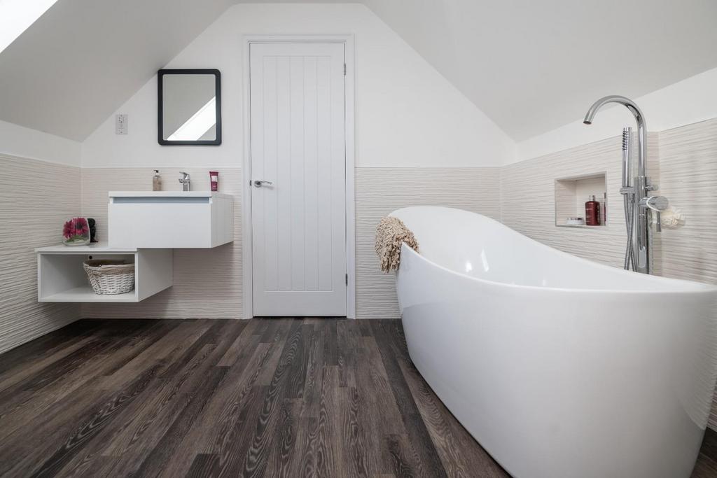 First Floor Bathroom