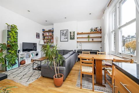 38c Caversham Road, London, NW5 2DS