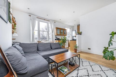 38c Caversham Road, London, NW5 2DS
