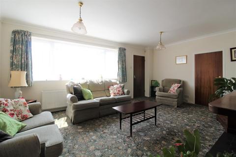 5 Lychmead, Clifton, Shefford, SG17 5EZ