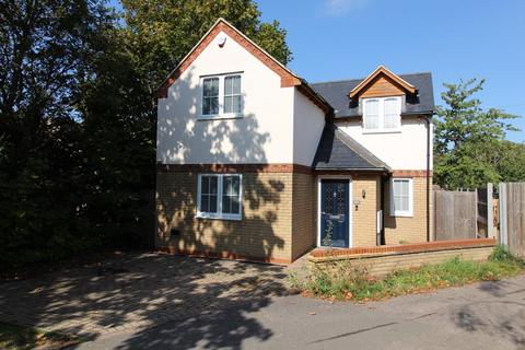 32a Brickhill Road, Sandy, SG19 1JH