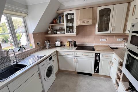 2 bedroom retirement property for sale - New Road, Ferndown, BH22