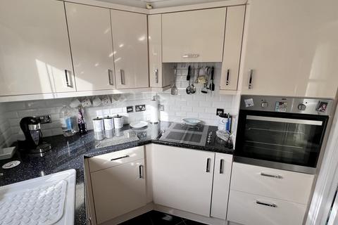 1 bedroom retirement property for sale - Glenmoor Road, West Parley, Ferndown, BH22